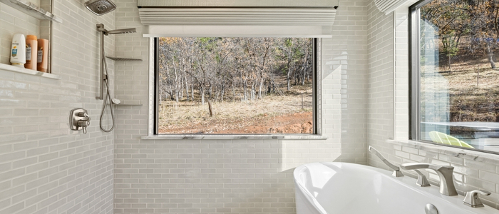 Image of Bathroom in custom home built by Rangel Construction
