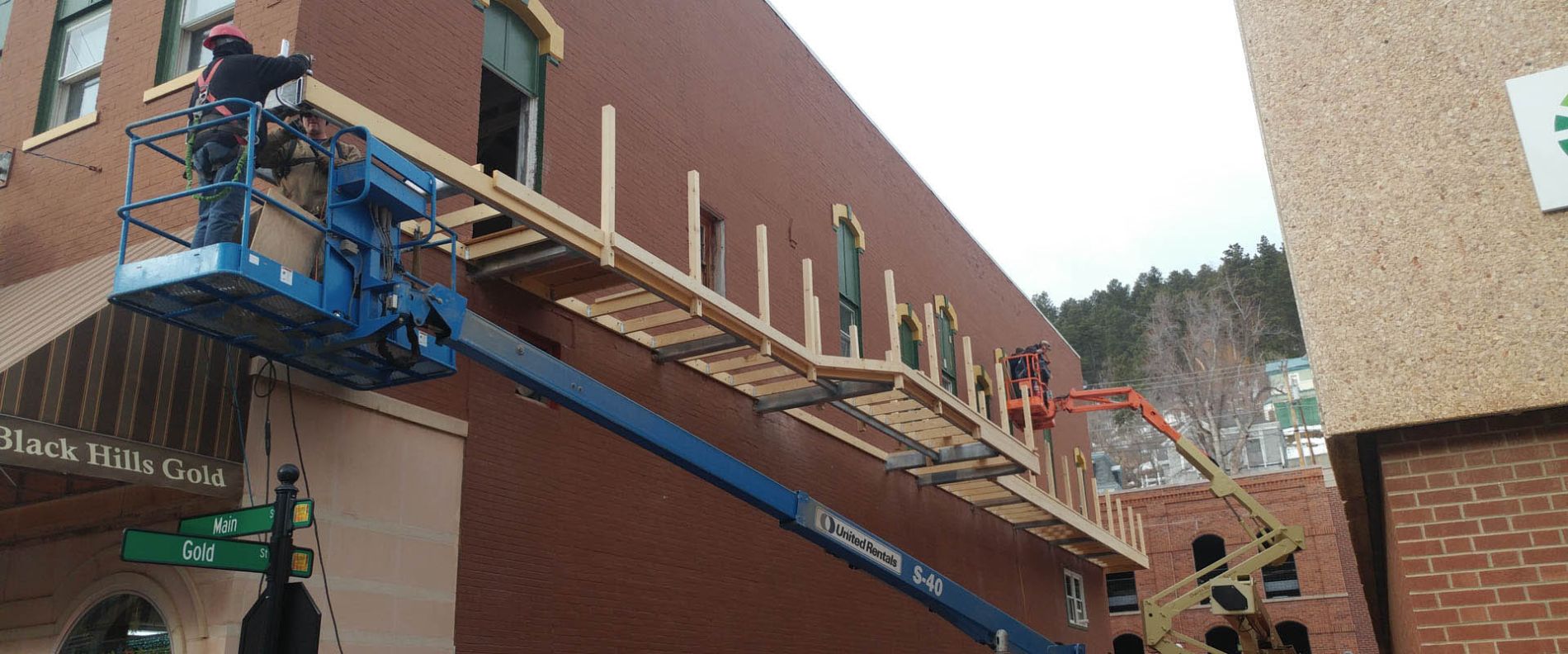 Rangel Construction crew working in winter
